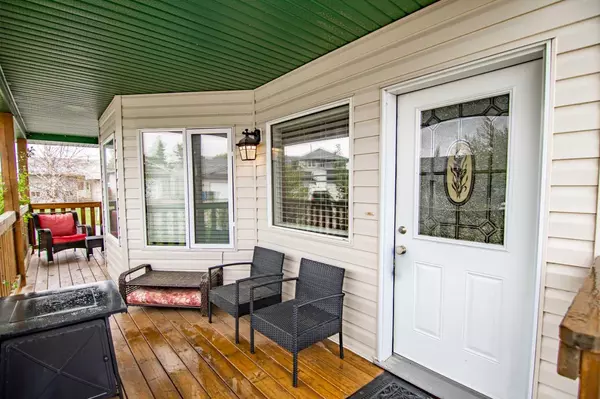 Eckville, AB T0M 0X0,5215 55 AVE