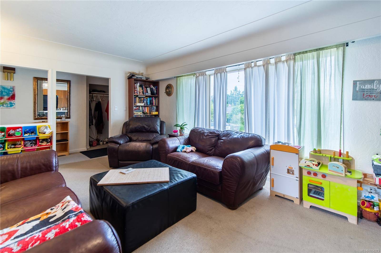 Saanich, BC V8P 2L2,1251 Garkil Rd