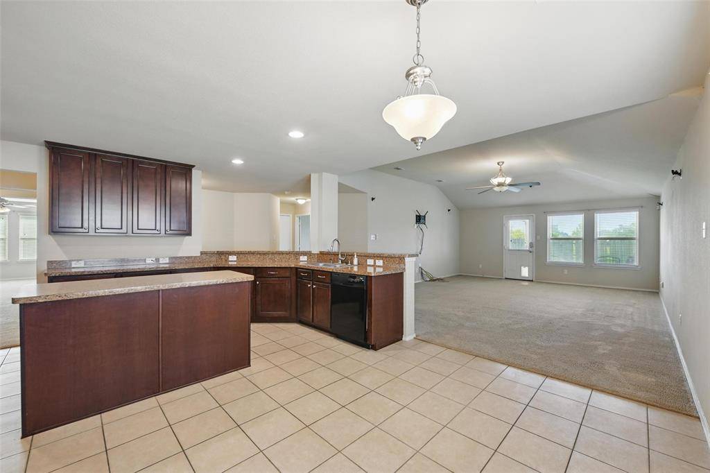 Krum, TX 76249,1418 Feather Crest Drive