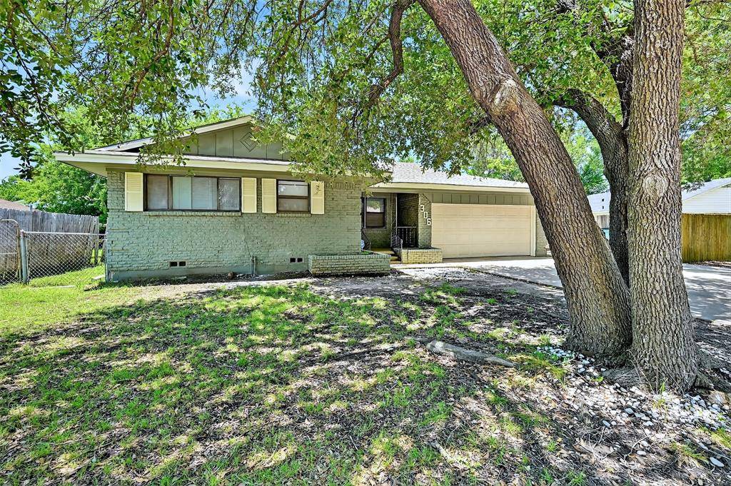 Sherman, TX 75092,1306 Blanton Place