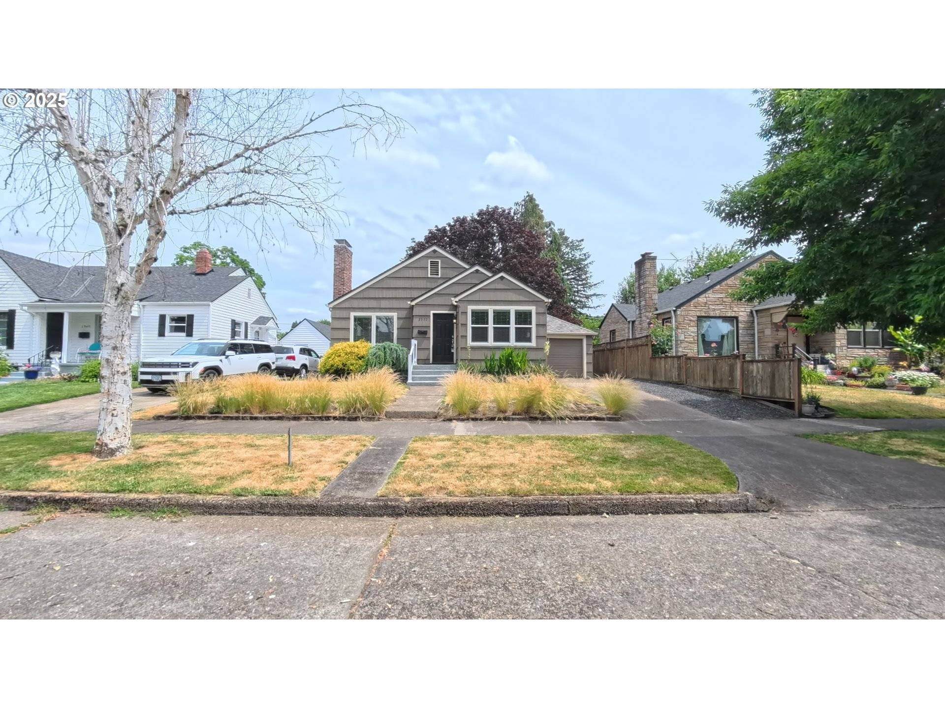 Salem, OR 97301,2050 18TH ST NE