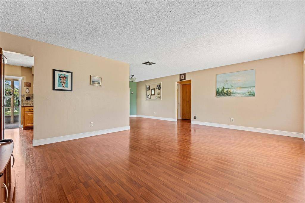 Tamarac, FL 33321,9603 NW 80th St