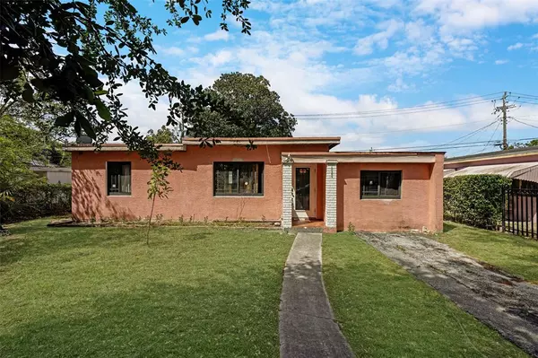 12260 N N Miami Avenue, North Miami, FL 33168