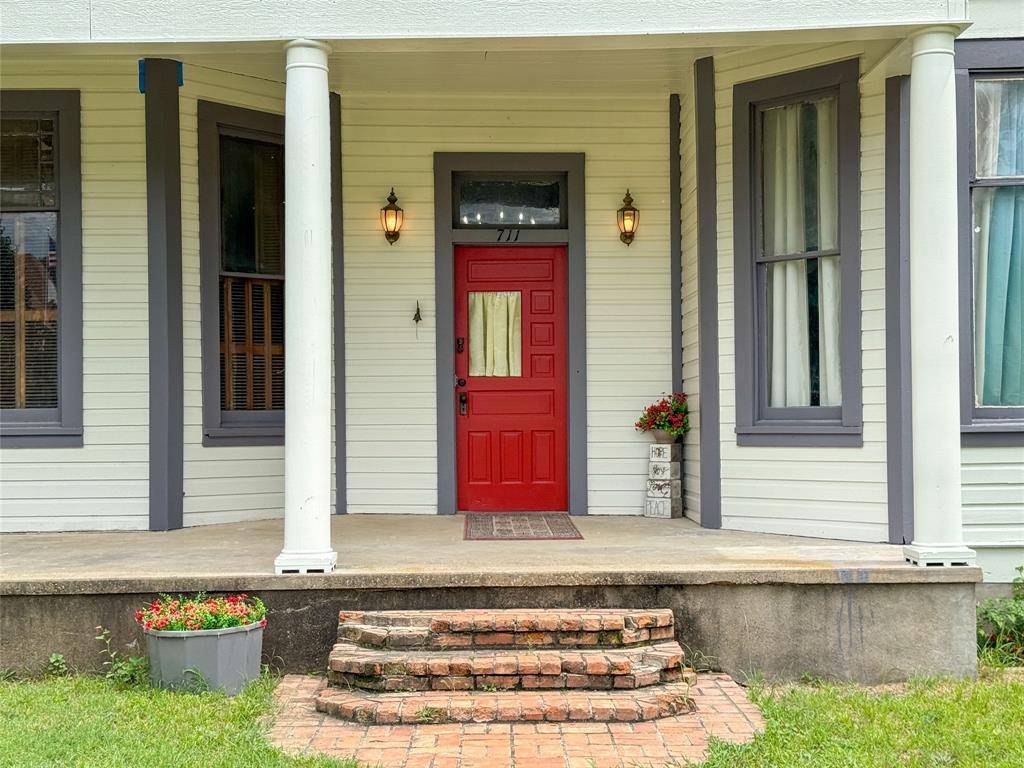 Cisco, TX 76437,711 W 6th Street