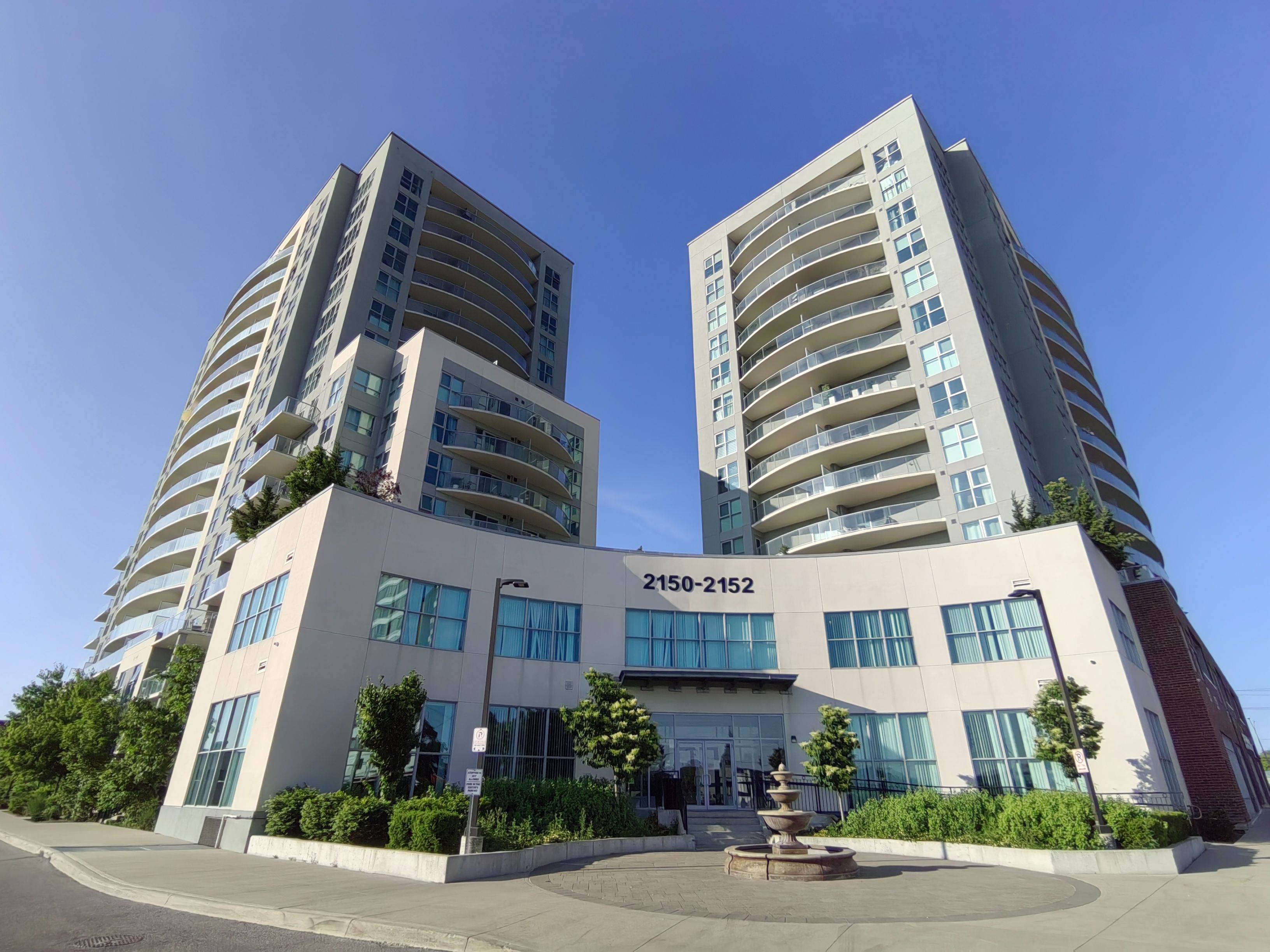 Toronto E04, ON M1R 0B5,2152 Lawrence AVE E #507