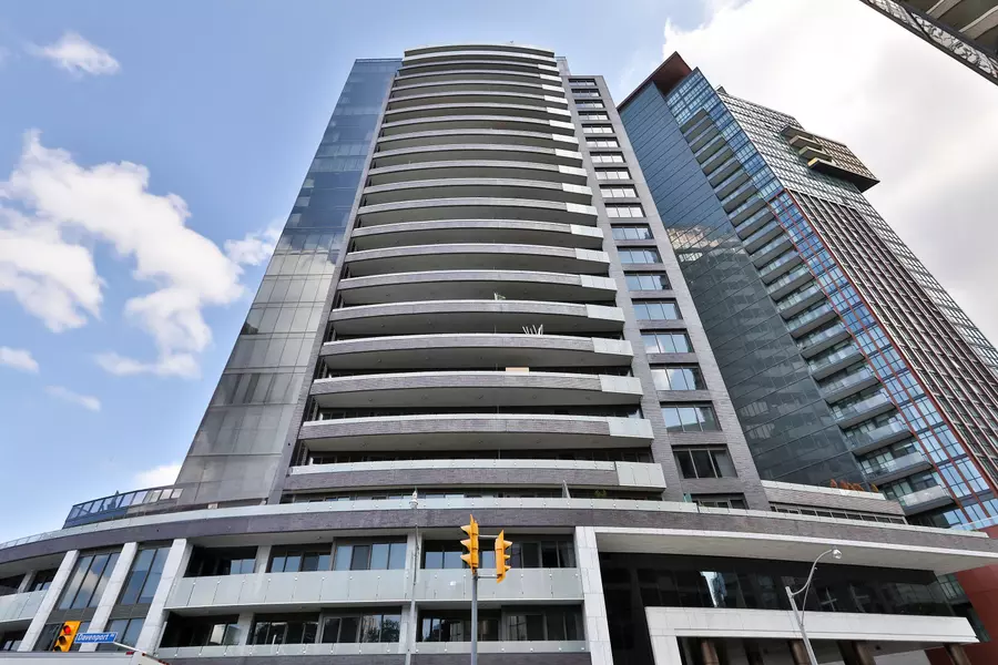 88 Davenport RD #804, Toronto C02, ON M5R 0A5