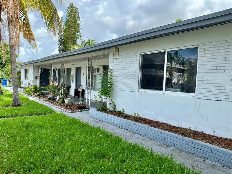 1721 NE 9th St #3, Fort Lauderdale, FL 33304