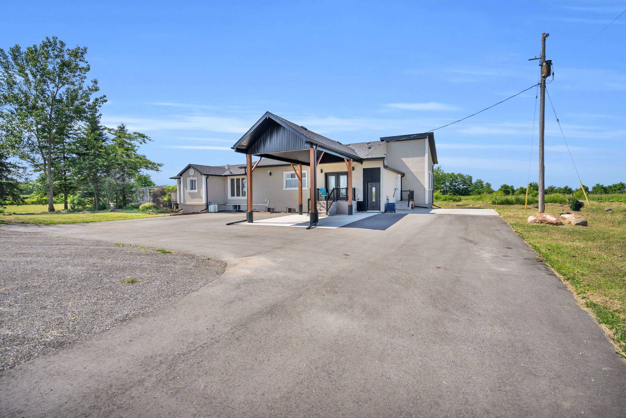 3498 Boag RD, East Gwillimbury, ON L0G 1R0