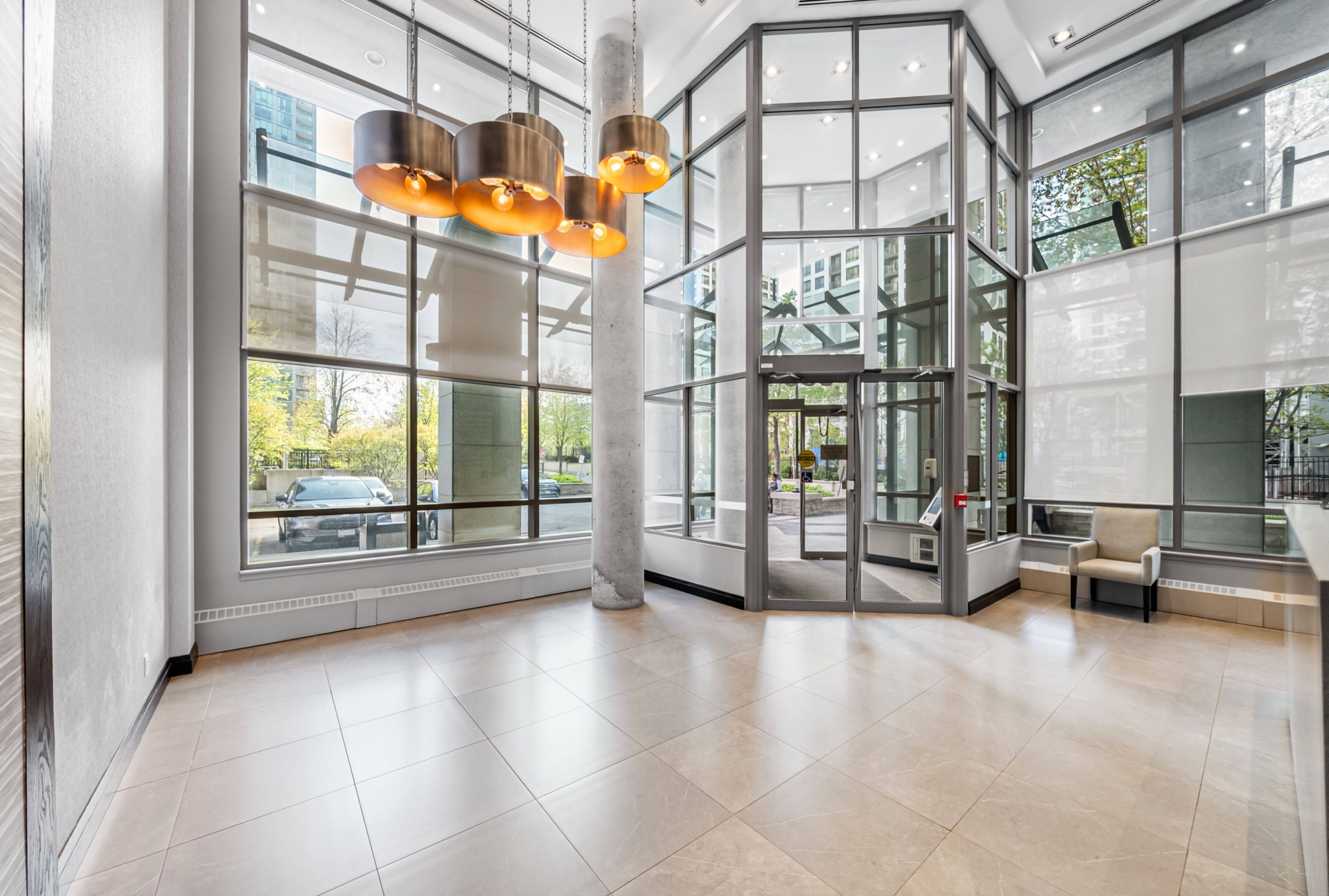 Mississauga, ON L5B 0B9,3504 Hurontario ST #2701