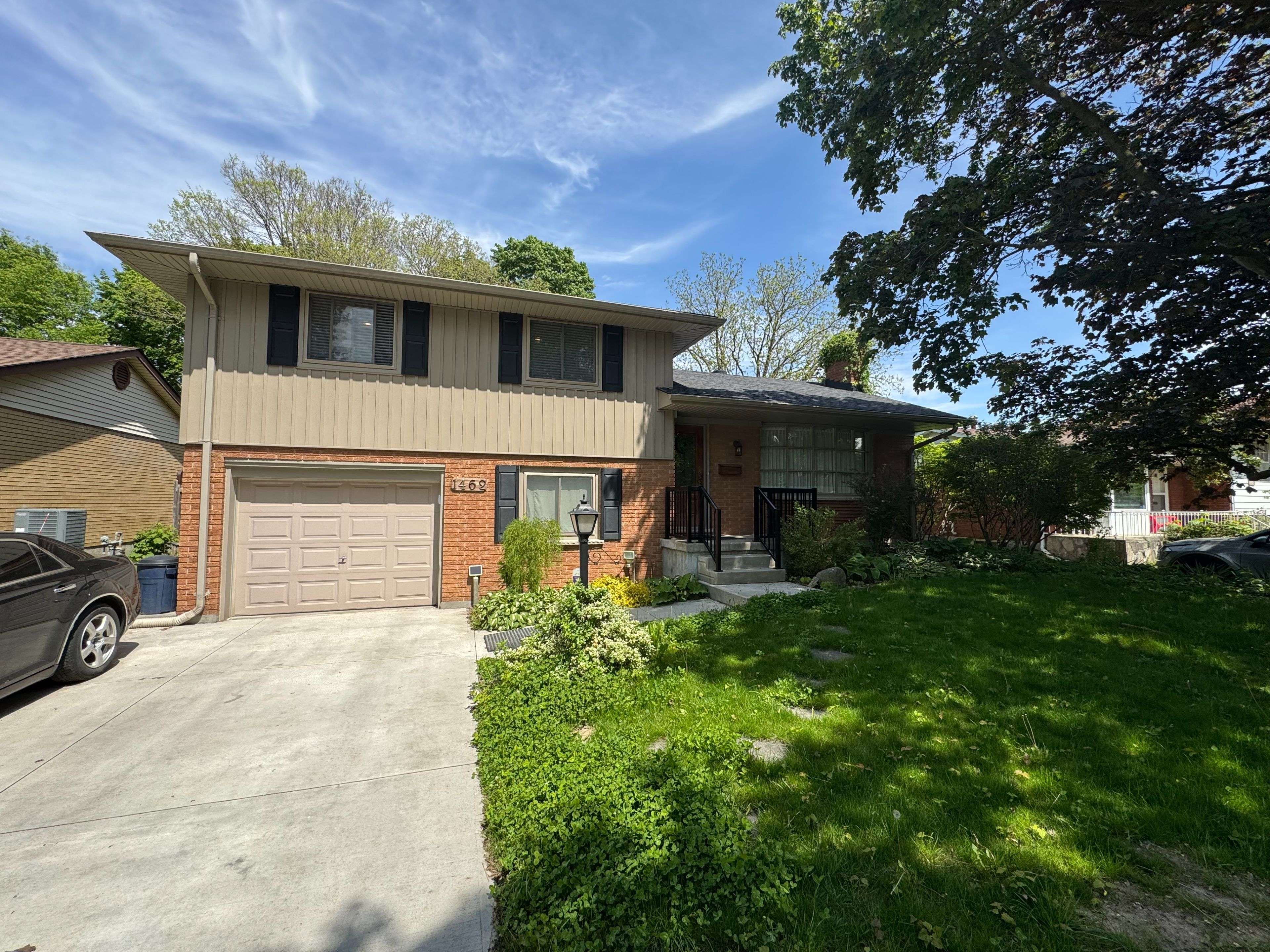 London North, ON N5X 1R1,1462 Glengarry AVE