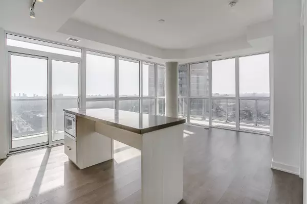 Toronto C02, ON M5R 3J2,501 St. Clair AVE W #1107