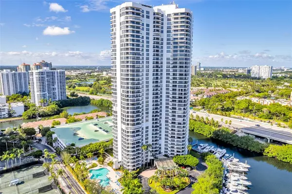 3500 Mystic Pointe Dr #3404, Aventura, FL 33180
