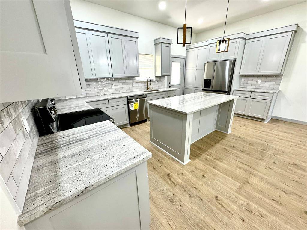 Eastland, TX 76448,1308 Simmons