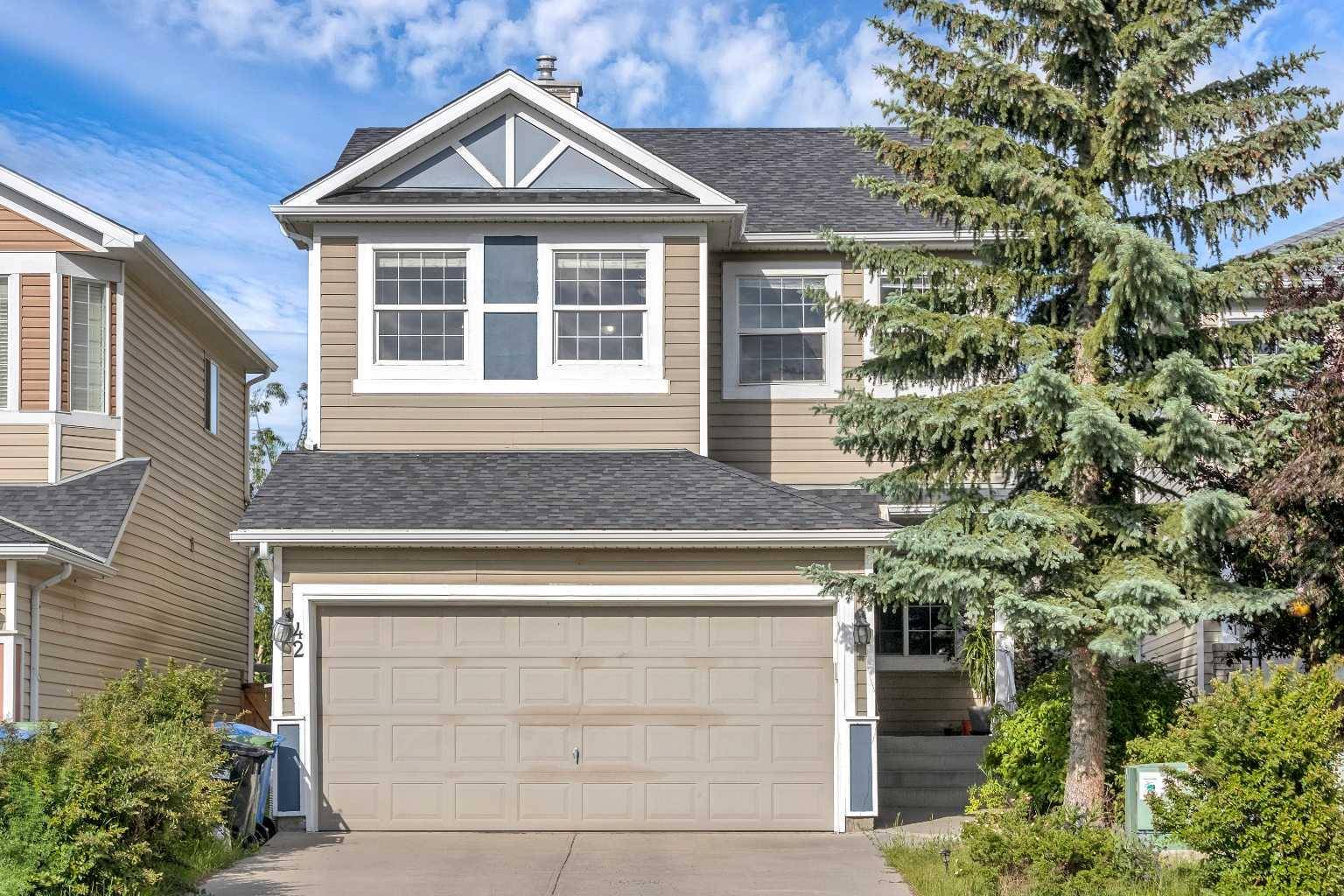 Calgary, AB T3G 5P7,42 Royal Elm DR NW