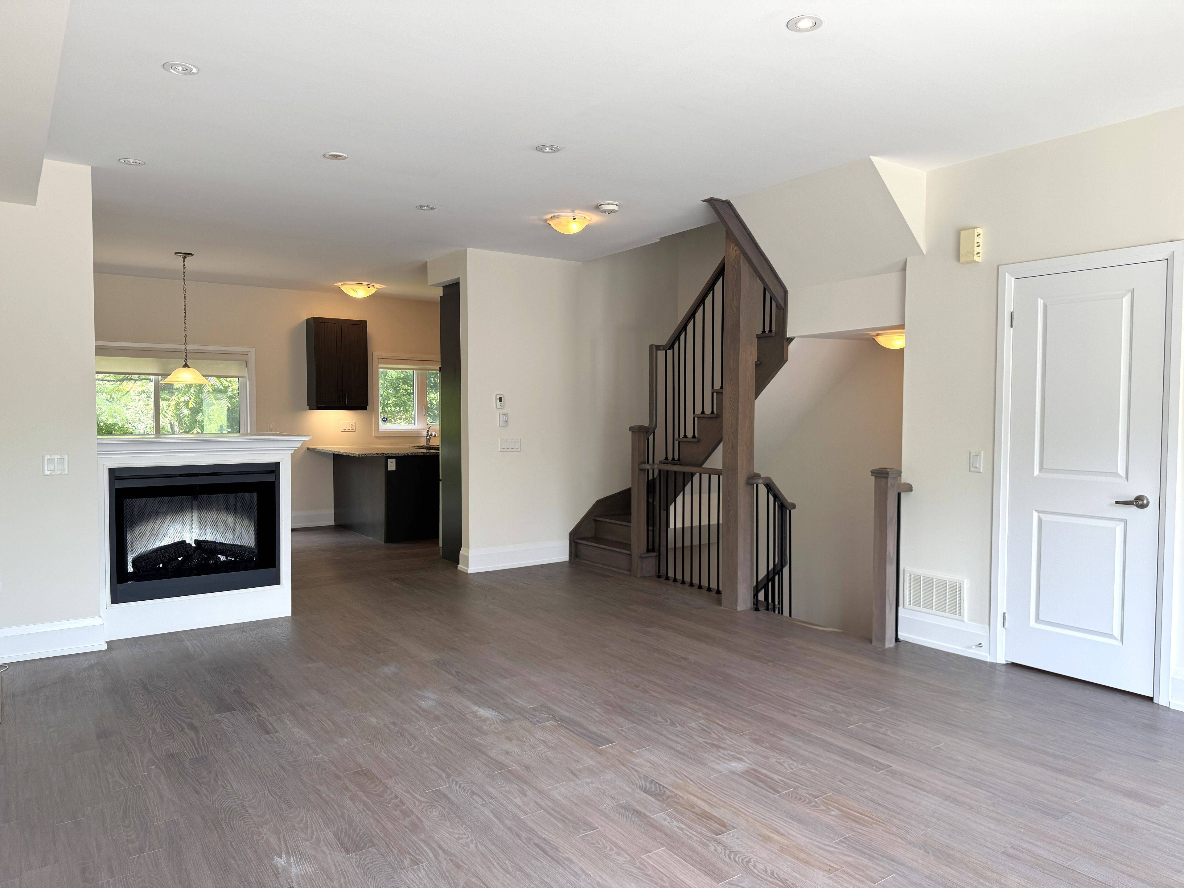 47 Kenneth Wood CRES, Toronto C14, ON M2N 0K3