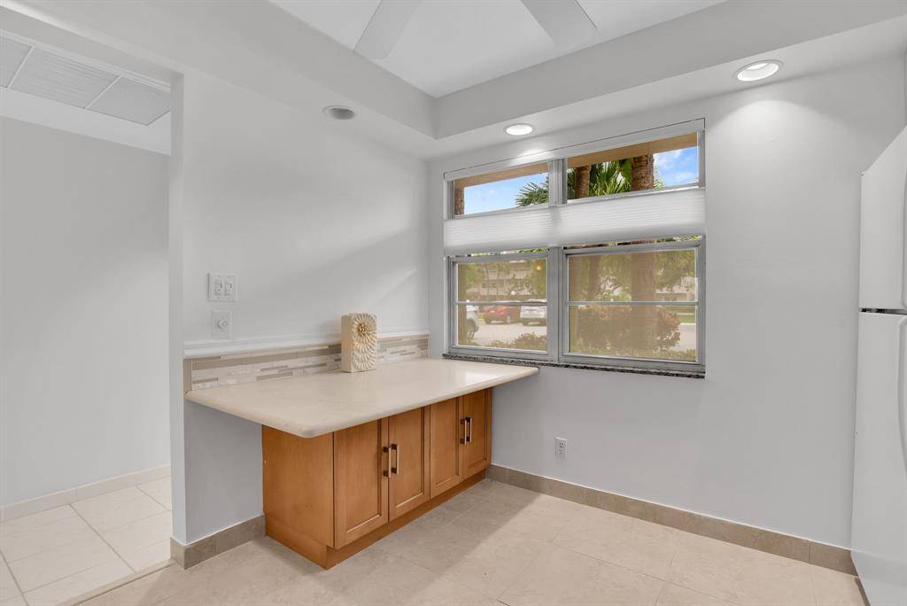 Coconut Creek, FL 33066,3303 Aruba Way #M1