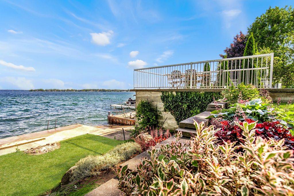 Innisfil, ON L9S 4E5,665 Lakelands AVE