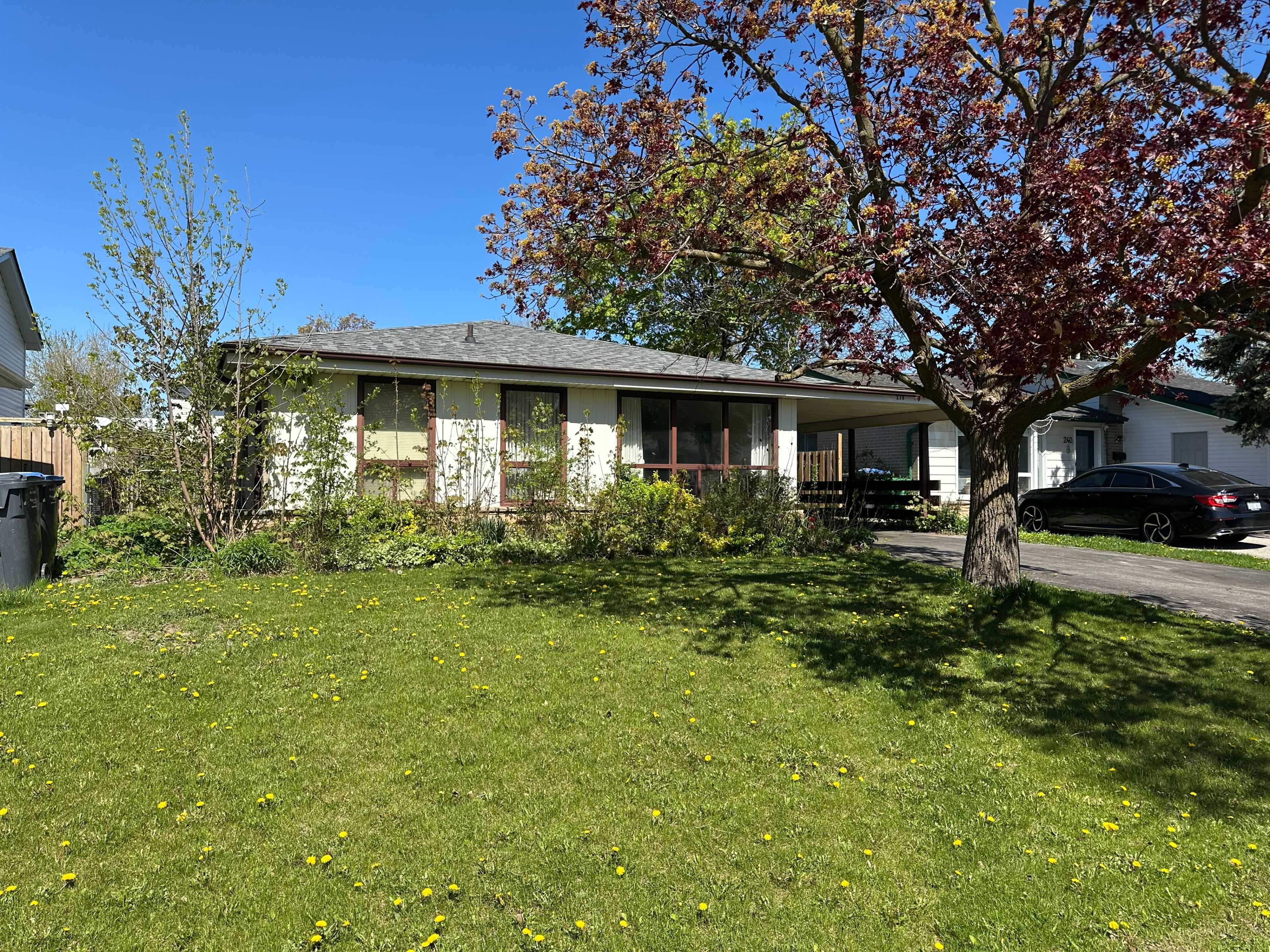 238 Bartley Bull Pkwy, Brampton, ON L6W 2L1