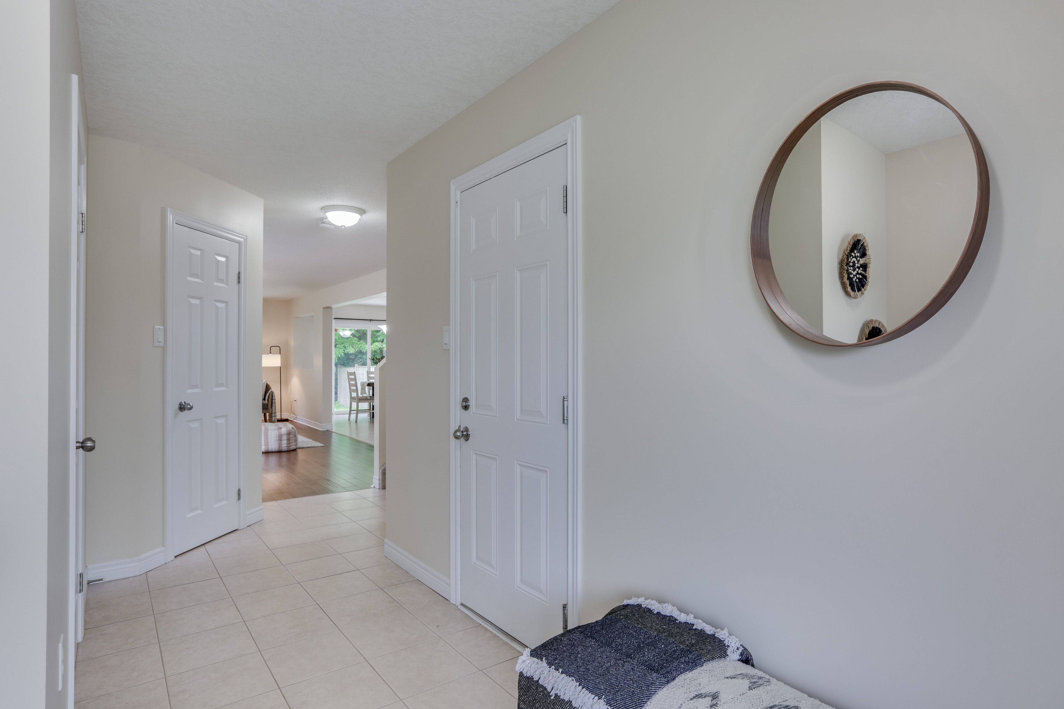 London North, ON N6G 0C9,1041 Foxcreek RD
