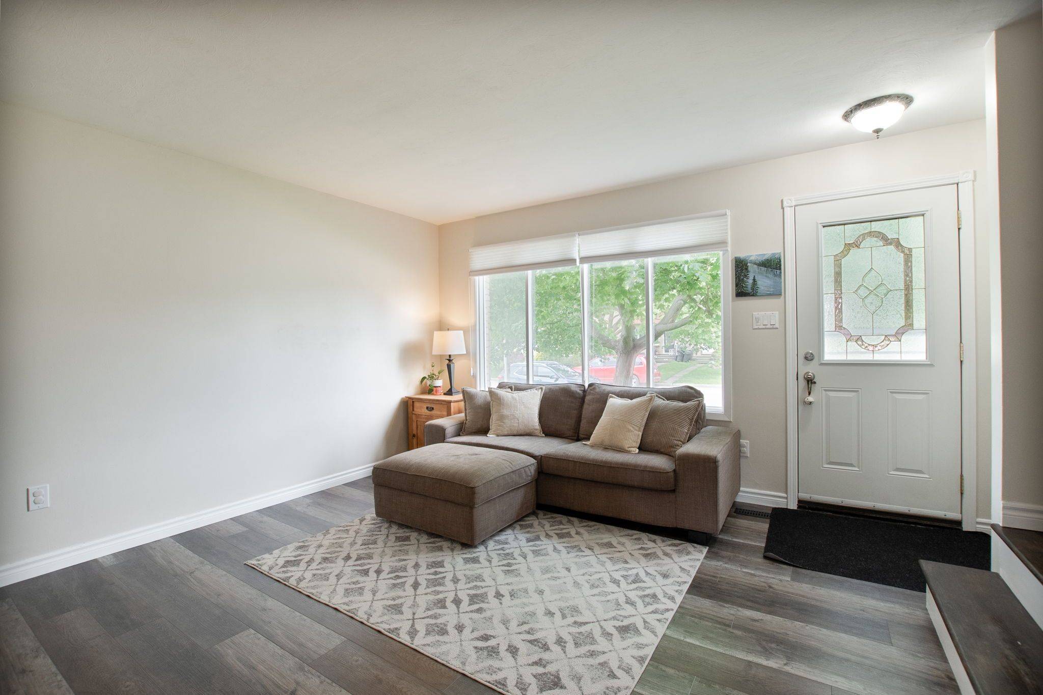 St. Thomas, ON N5R 5G2,437 Forest AVE