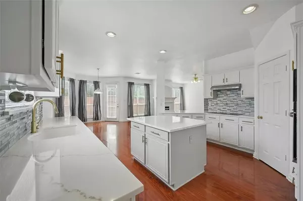 Murphy, TX 75094,518 Hawthorne Drive