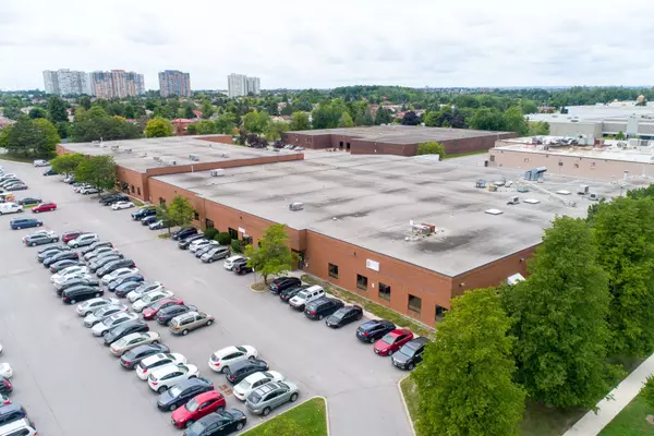 Toronto E07, ON M1V 4Z7,815 Middlefield RD #9