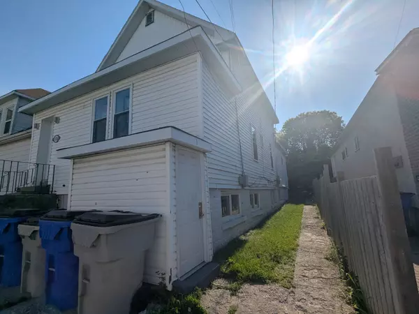Timmins, ON P4N 1T1,128 Mountjoy ST S