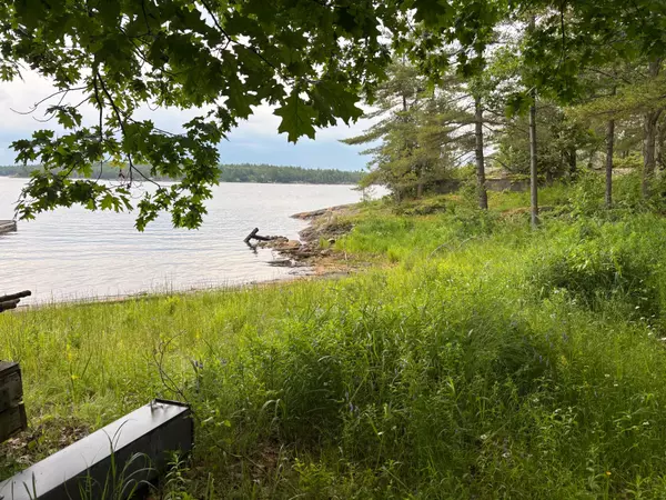 The Archipelago, ON P0J 2T0,B415 lot17 Bernyk IS