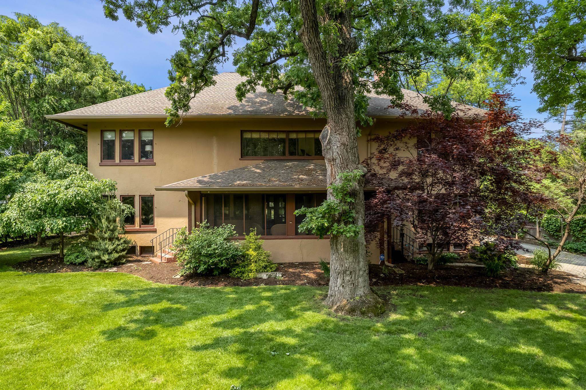 1704 NATIONAL Avenue, Rockford, IL 61103