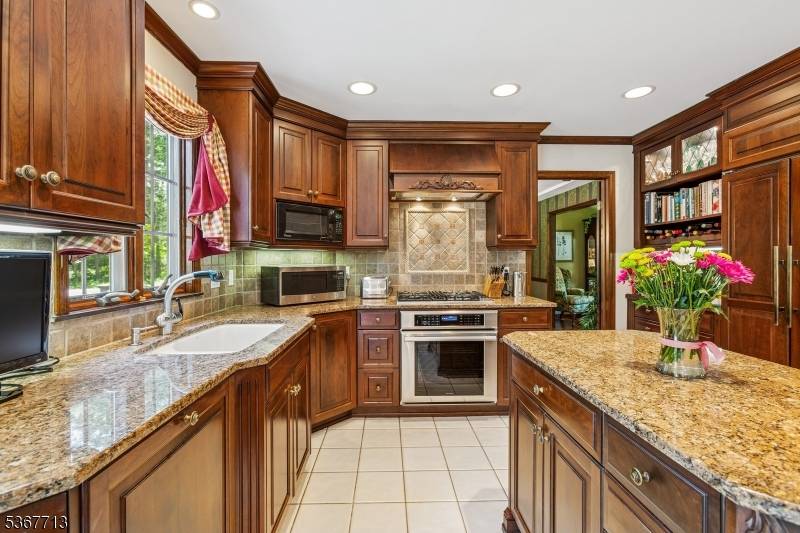 Bridgewater Twp., NJ 08807,678 John Christian Dr