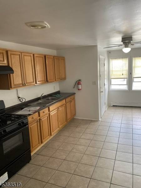 Paterson City, NJ 07503,281 Buffalo Ave