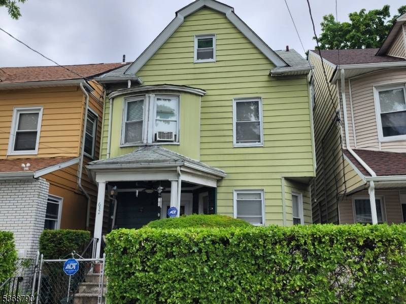 632 Madison Ave, Paterson City, NJ 07514