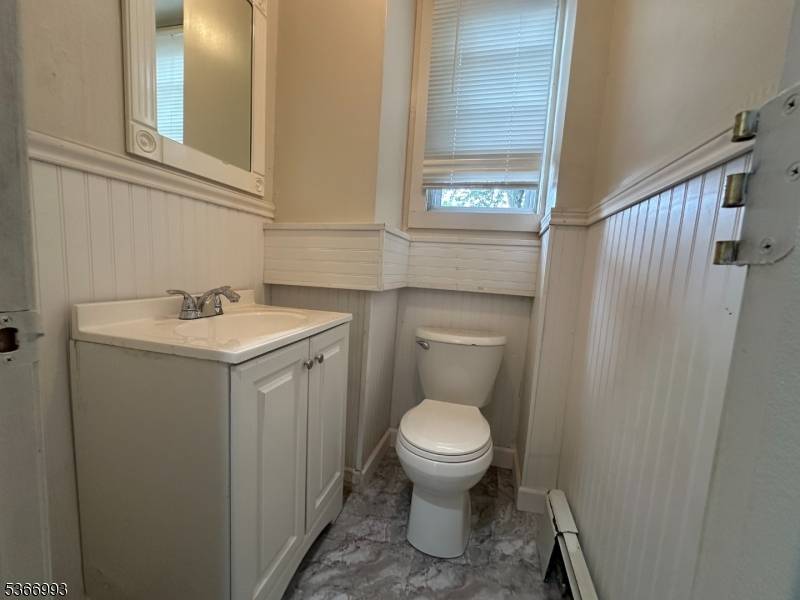 Lyndhurst Twp., NJ 07071,52-54 Stuyvesant Ave