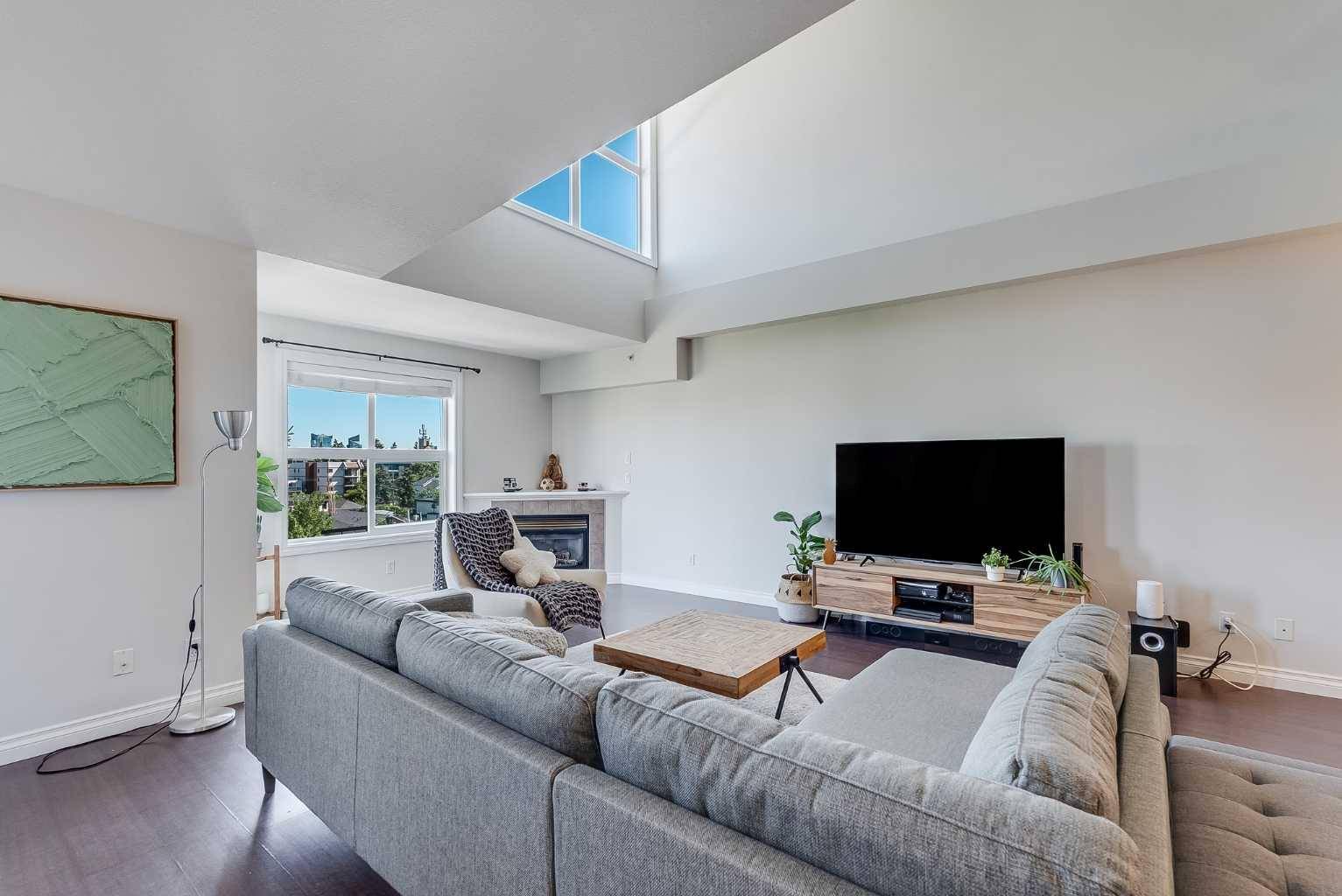 Calgary, AB T2T 1J5,1631 28 AVE Southwest #303