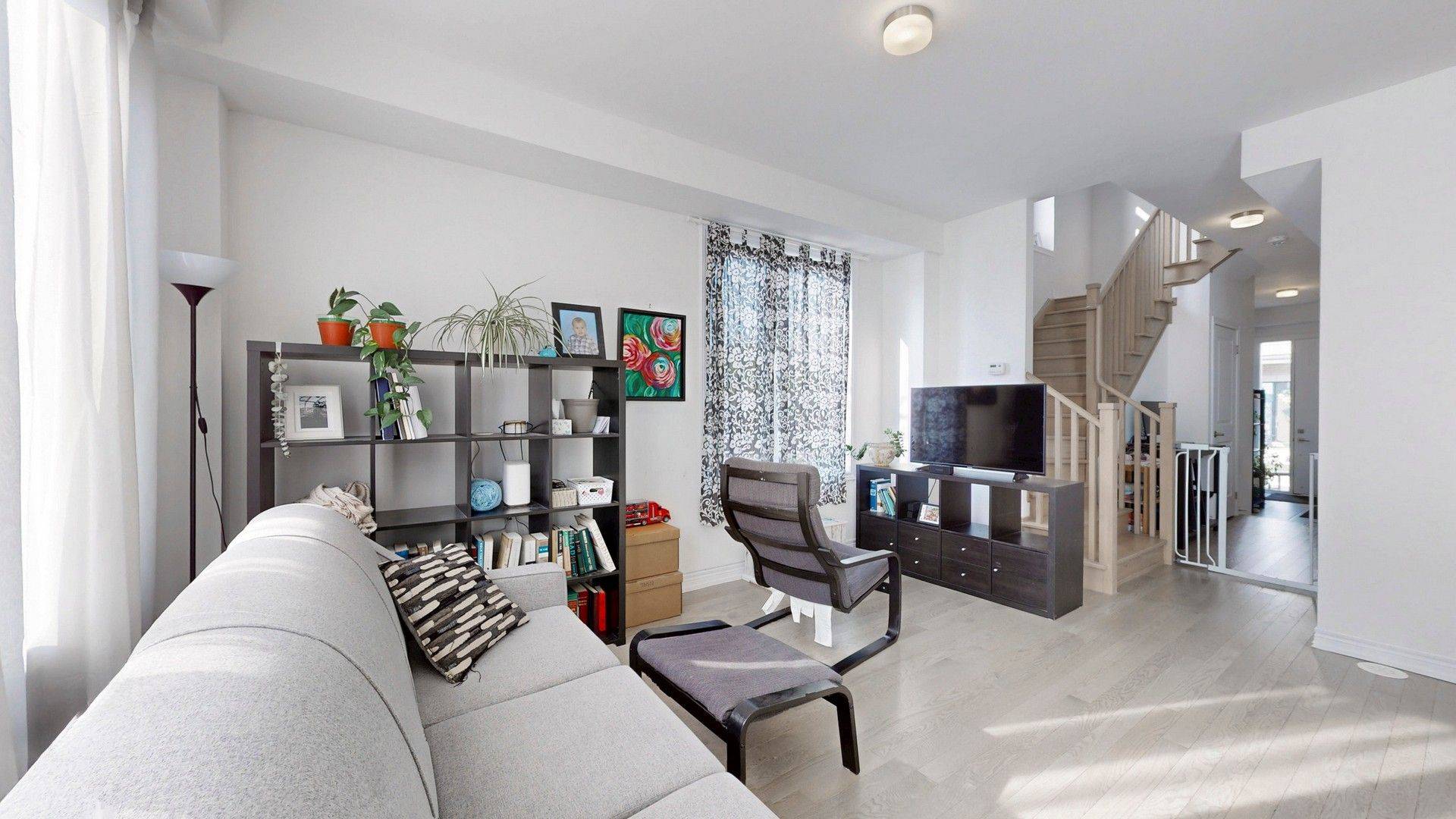 Whitby, ON L1M 0M4,28 Sorbara WAY