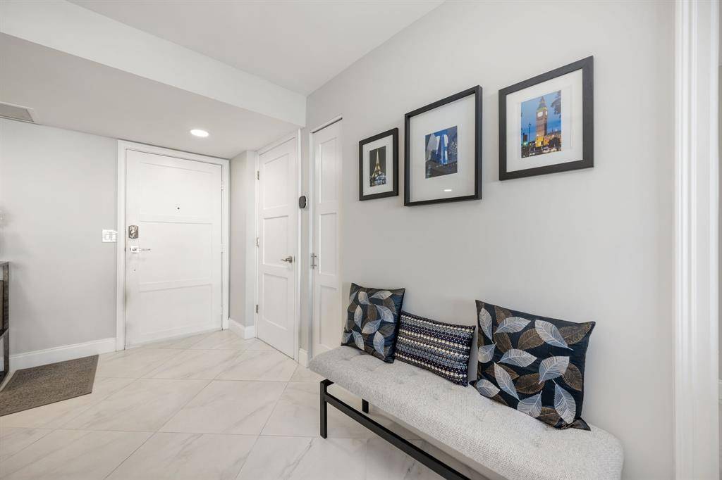 Palm Beach, FL 33480,3546 S Ocean Blvd #527