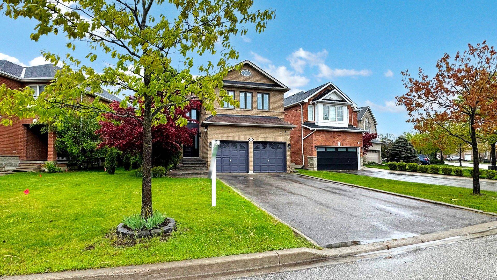 Richmond Hill, ON L4S 2B6,42 Linda Margaret CRES