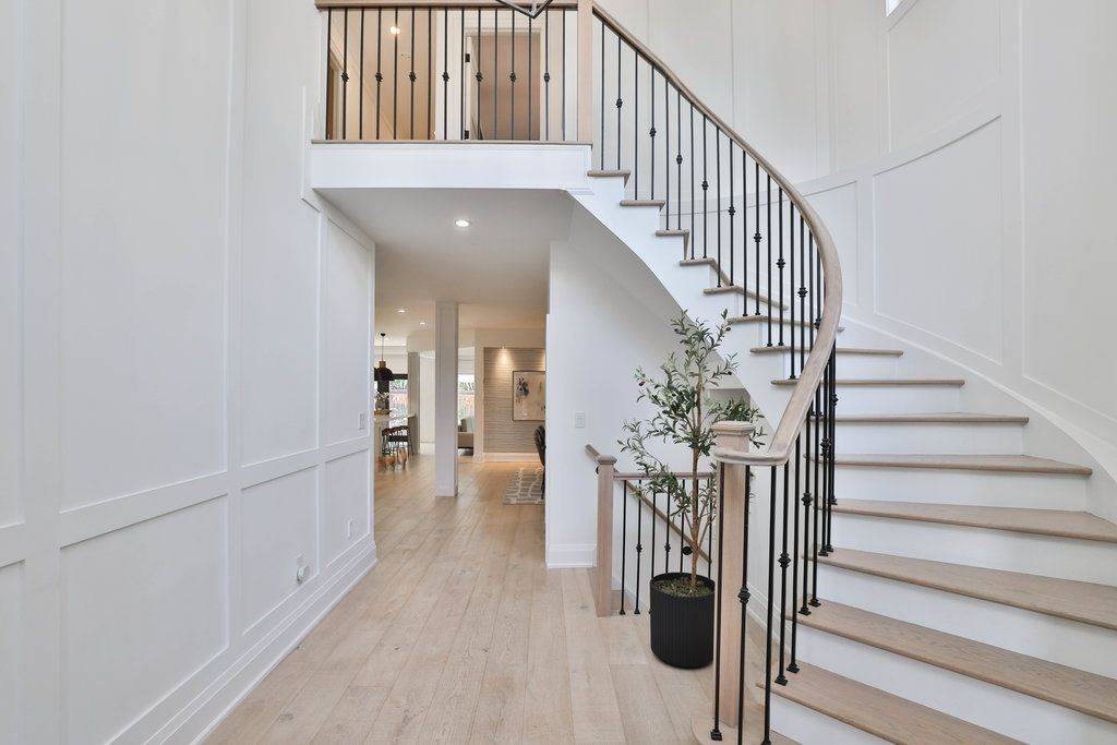 Oakville, ON L6M 0K1,3424 SKIPTON LN