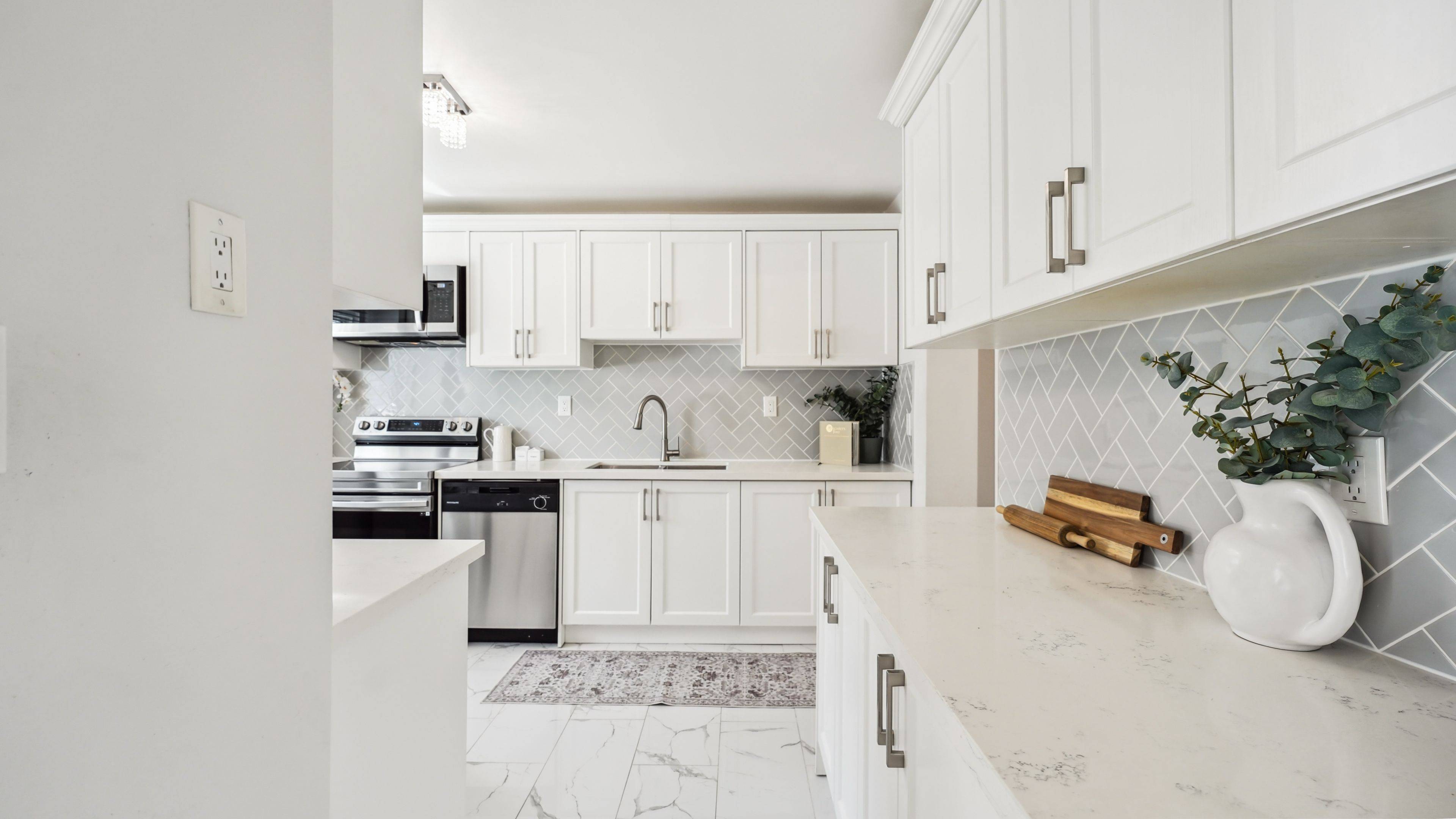 Mississauga, ON L5N 1P6,6855 Glen Erin DR #20