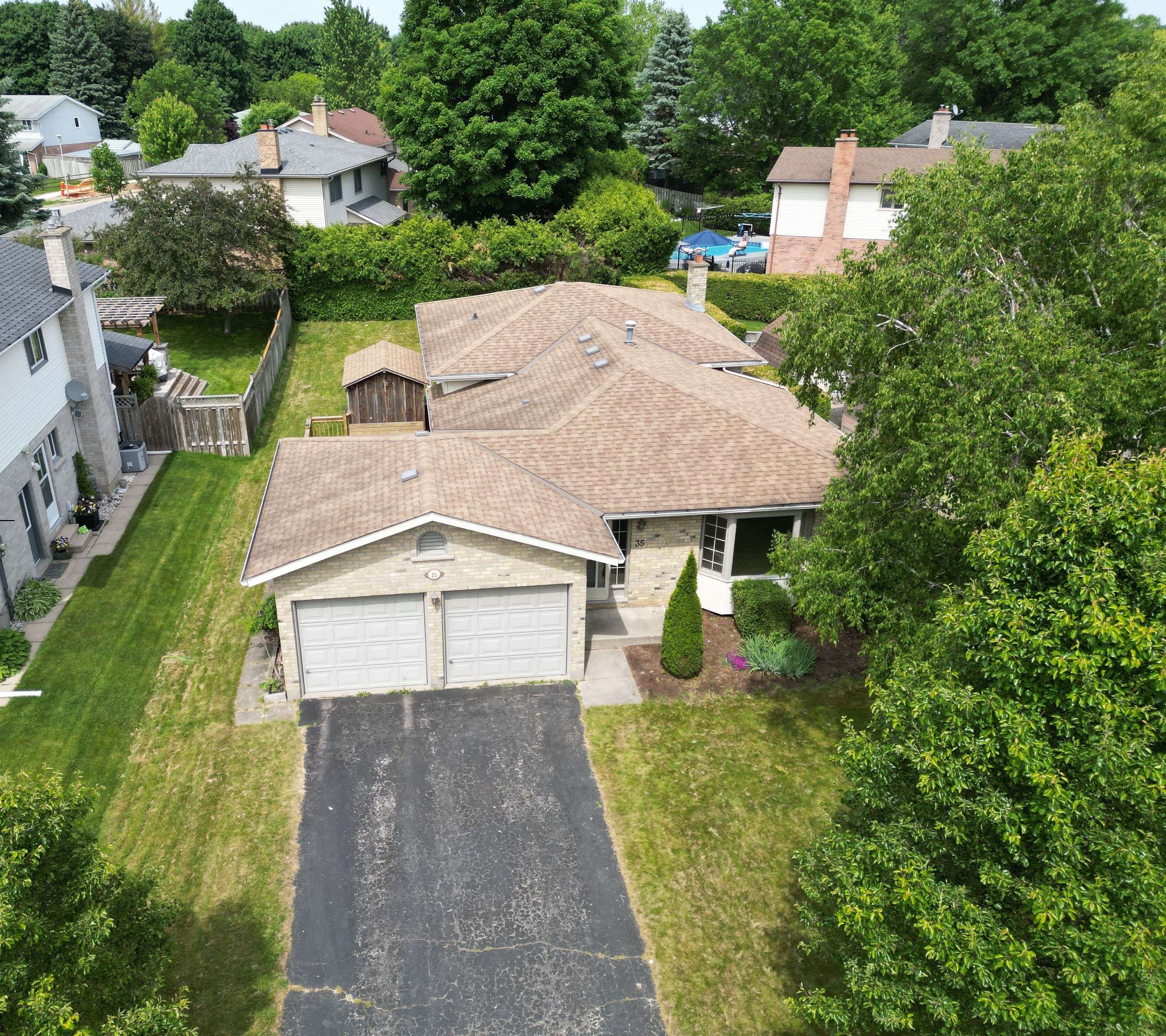 35 MIDALE CT, London North, ON N5X 2R3
