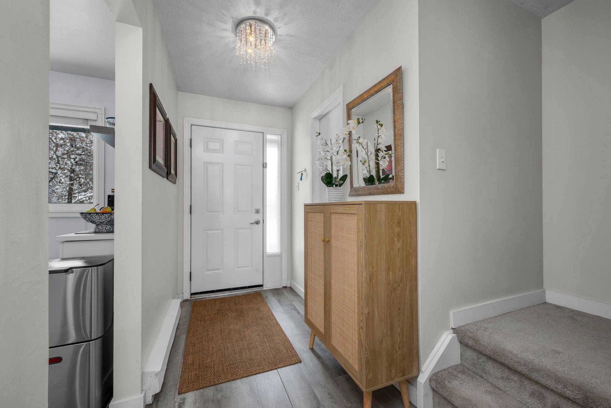 Cyrville - Carson Grove - Pineview, ON K1B 5H2,1300 Alness CT
