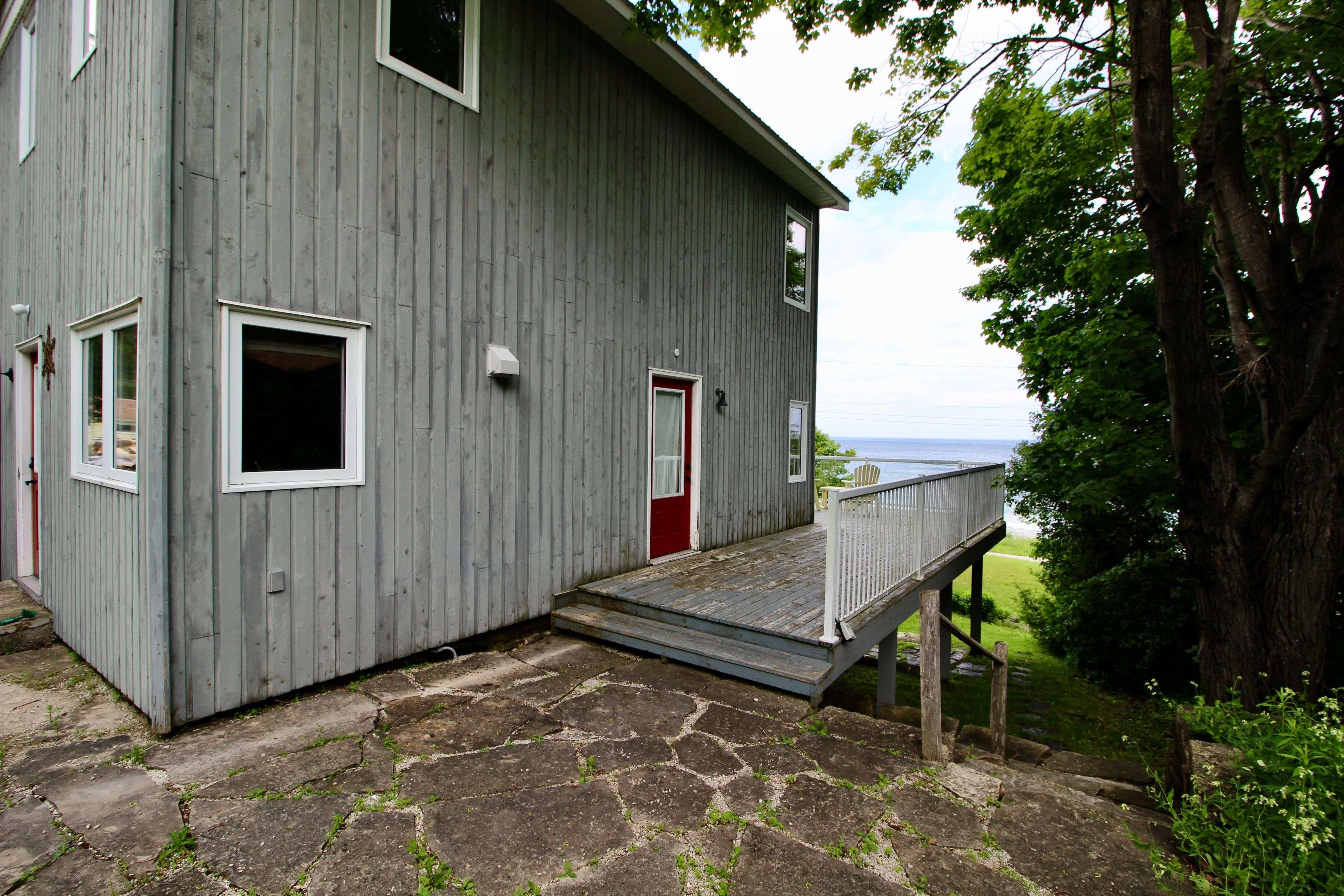 Northern Bruce Peninsula, ON N0H 1Z0,14 Dock LN