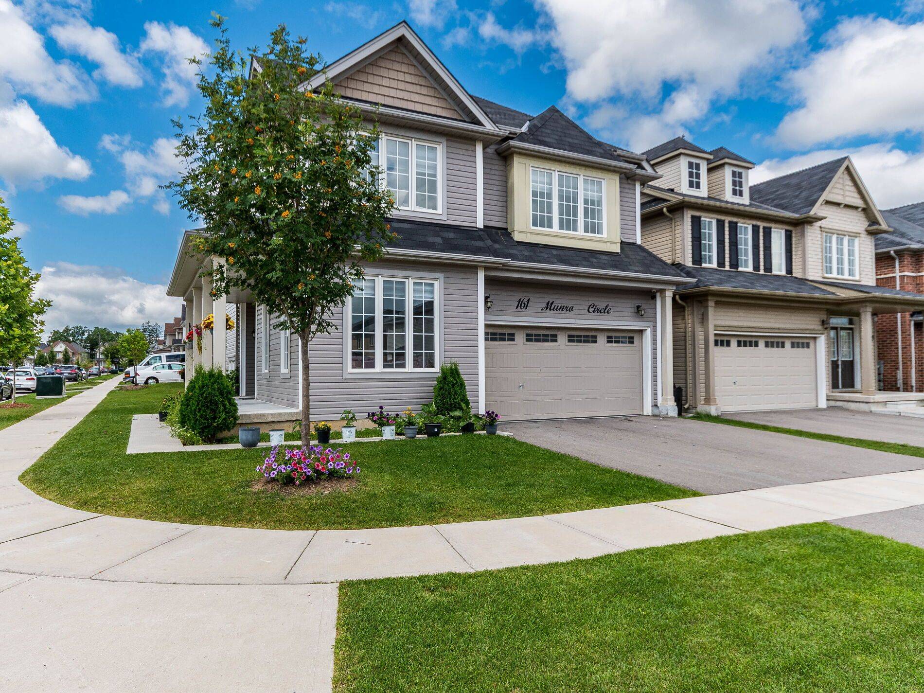 Brantford, ON N3T 0R3,161 Munro CIR E