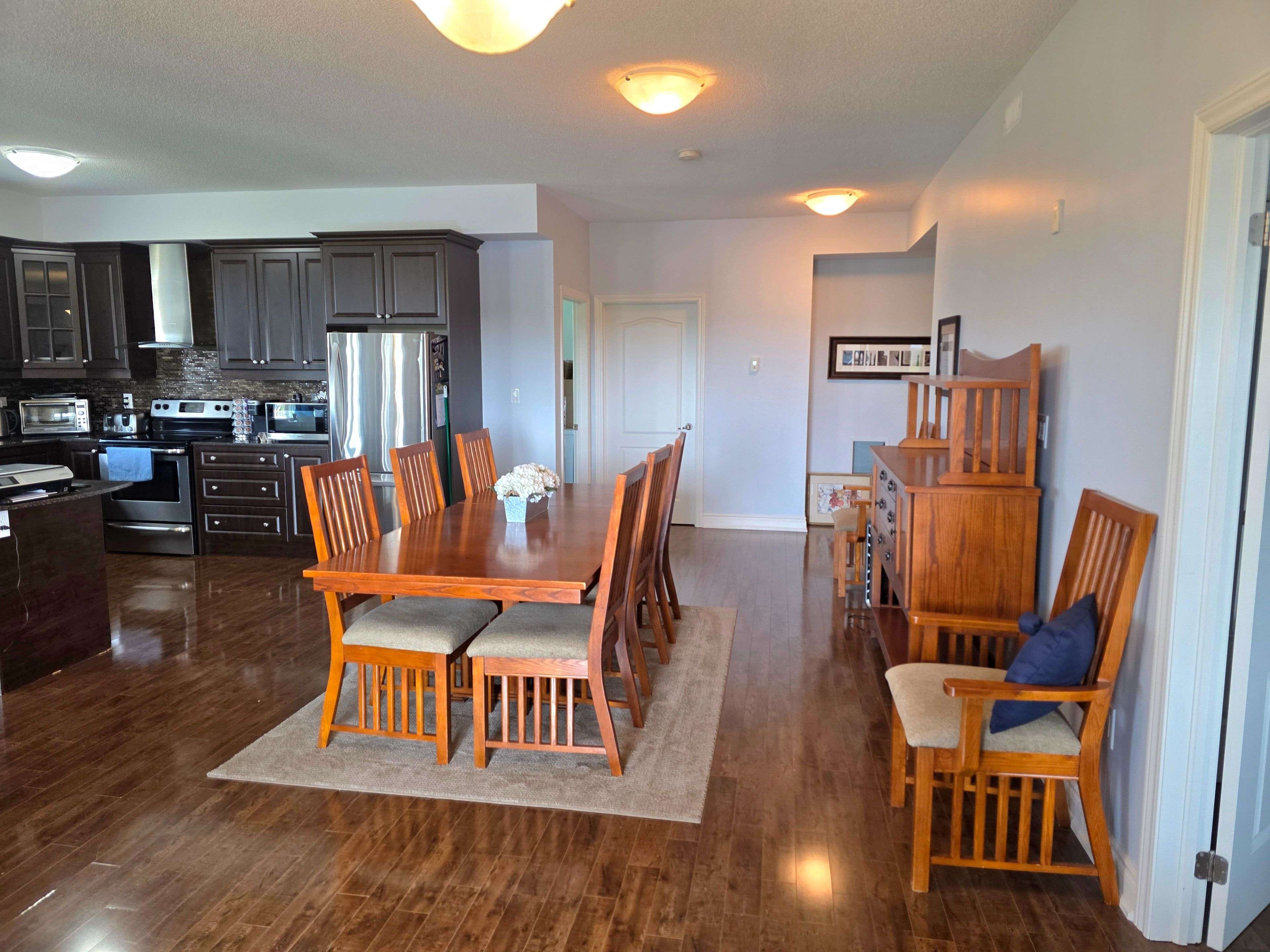 Niagara Falls, ON L2H 2Y7,8111 Forest Glen DR #531