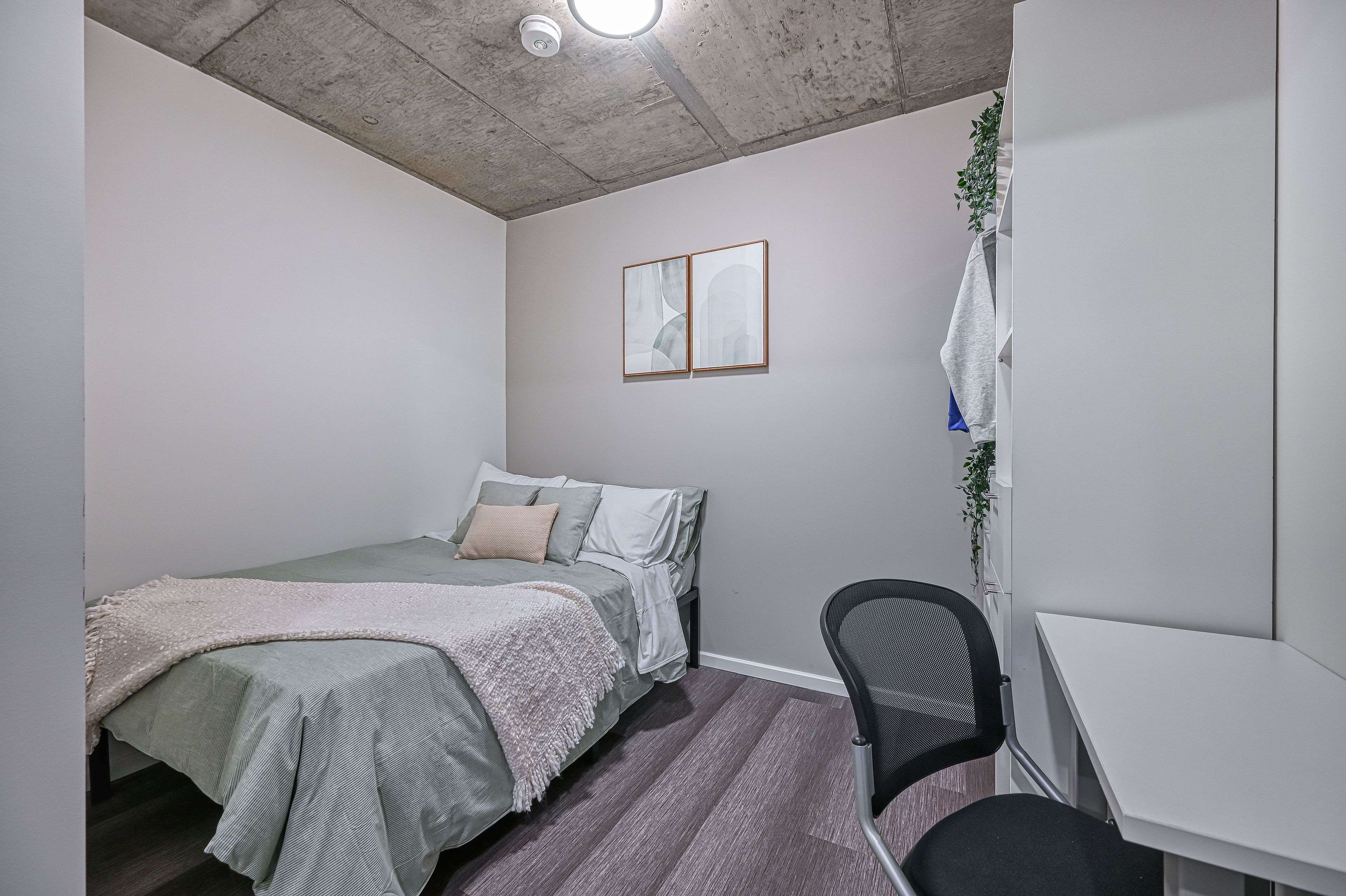 Lower Town - Sandy Hill, ON K1N 6A9,211 Besserer ST #R502