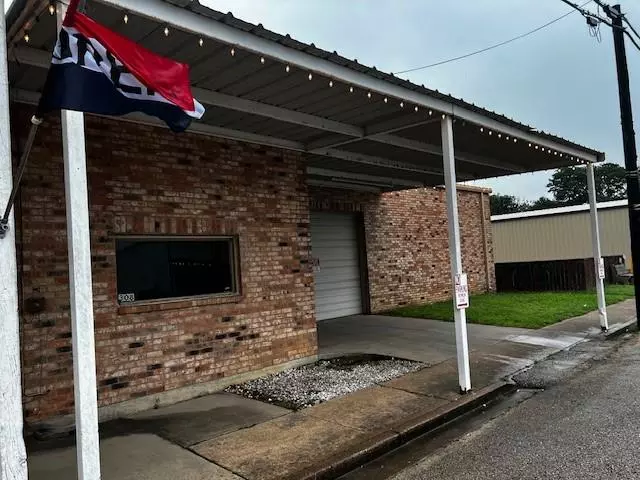 Maypearl, TX 76064,308 Main Street