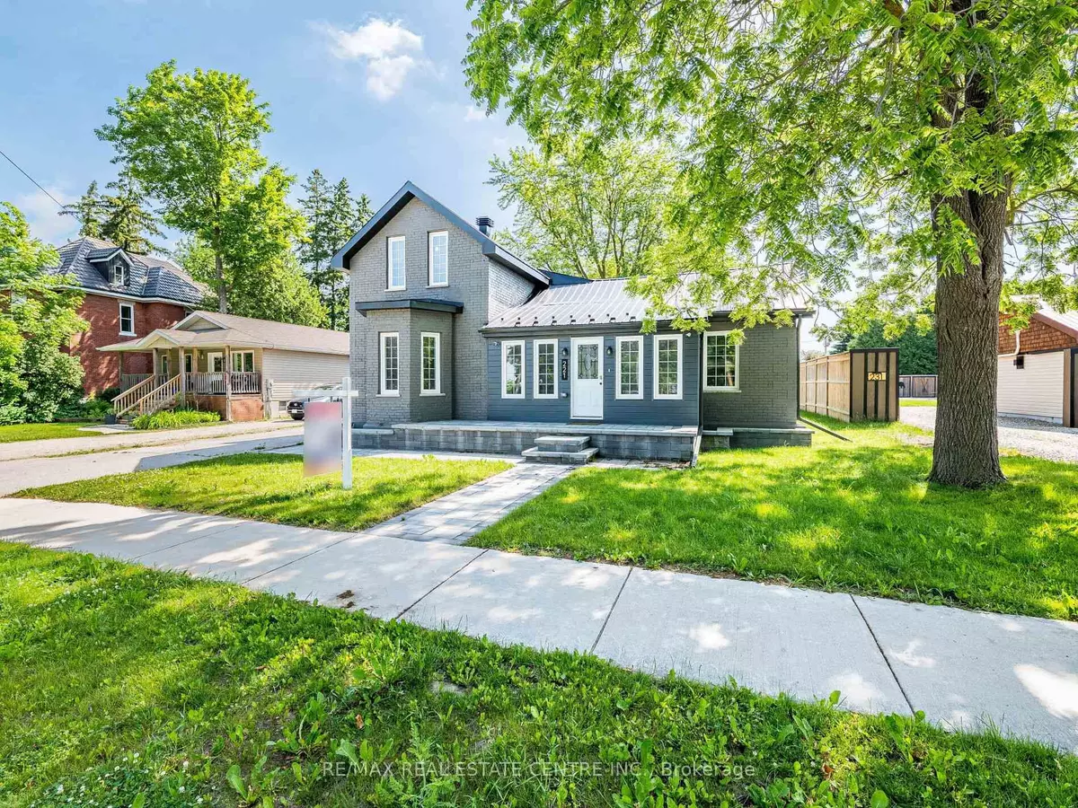 Wellington North, ON N0G 1A0,221 Isabella ST
