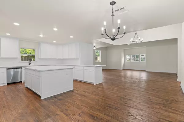 314 N Anglin Street, Cleburne, TX 76031