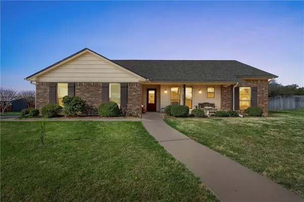 500 Hawkins Court, Robinson, TX 76706