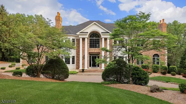 24 Glenview Dr, Warren Twp., NJ 07059